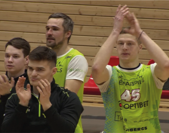  Jēkabpils Lūši ar uzvaru viesos turpina Latvijas volejbola čempionāta finālu
